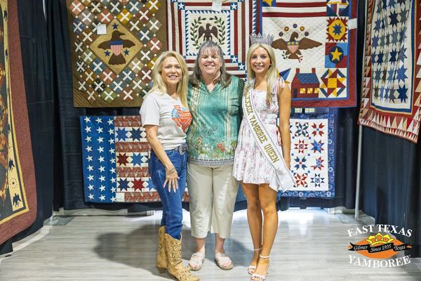 2026 Quilt Show visit by President & Queen