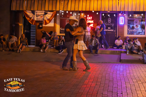 Street Dance Cowboy Couple